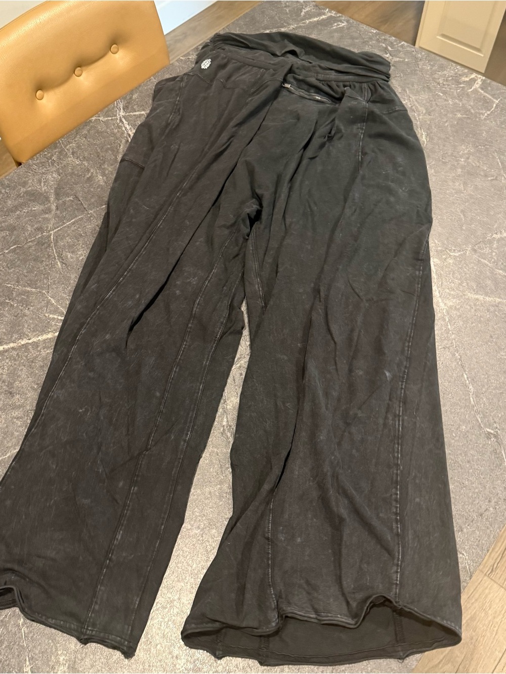 Free People Movement hot shot sport pants black size medium - Picture 5 of 6
